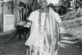 Mãe Stella de Oxóssi cultivou o dom da palavra e o amor aos livros - Imagem
