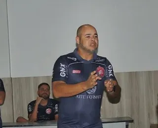 Barcelona de Ilhéus demite técnico após início irregular na Série D