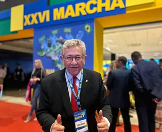 Caetano defende fortalecimento municipal em marcha em Brasília