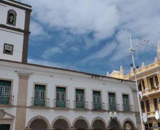 Câmara de Salvador aprova reajuste dos servidores a portas fechadas