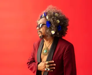 Chico César faz show gratuito na abertura do Brasil Nordeste