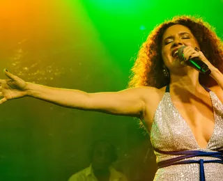 Cláudia Cunha apresenta ‘Pássaro do Brasil’ no Sesc Casa do Comércio