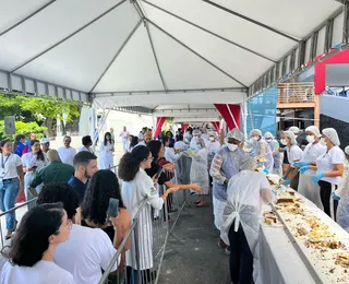 Com bolo de 60 metros, Martagão Gesteira celebra 60 anos de história