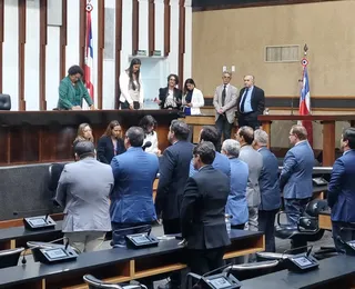 Deputados baianos cumprem minuto de silêncio em homenagem a Mujica