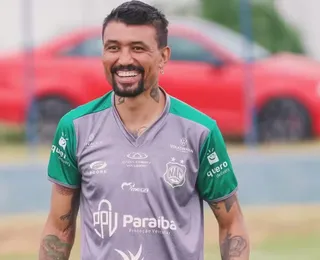 Ex-Bahia e Vitória, Kieza marca golaço na Série B do Baianão; assista