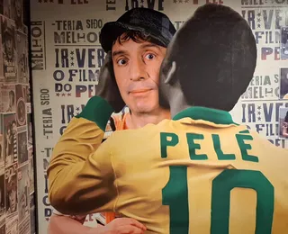 Exposição de Chaves em Salvador destaca paixão de Chespirito pelo futebol