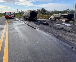 Motorista de caminhão-tanque morre carbonizado após batida na BR