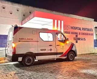 Mulher tem os lábios mordidos ao tentar separar briga de casal