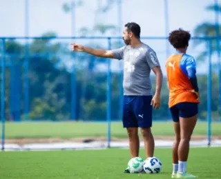 Mulheres de Aço treinam visando reação contra o Cruzeiro na A1