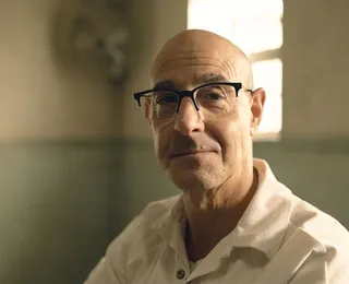 O suspense da Netflix com só 4 episódios que vai explodir sua mente