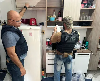 Operadora logística de facção é presa em destino turístico da Bahia