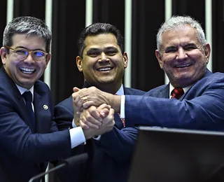 Relator do Orçamento comemora aprovação do projeto no Congresso