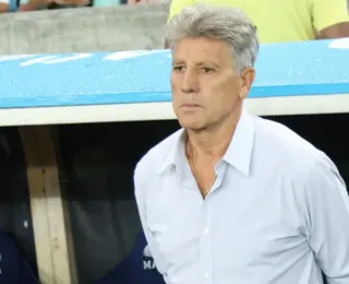 Renato Gaúcho critica VAR após empate com Vitória: "Inaceitável"