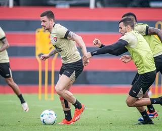 Renato Kayzer pode estrear pelo Vitória contra o Vasco no Barradão