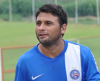 "Vivo", diz Maxi Biancucchi após fake news sobre morte; assista