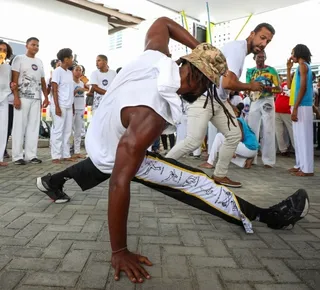 Capoeira nas escolas cadastra oficineiros para atuar na rede estadual - Imagem