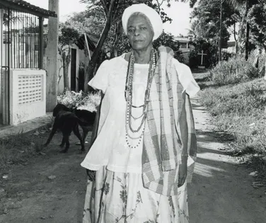 Mãe Stella de Oxóssi cultivou o dom da palavra e o amor aos livros - Imagem