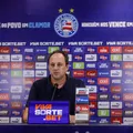 Ceni enaltece jogo do Bahia, cita elenco e volta a lamentar eliminação imagem