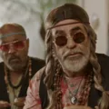 De Arembepe ao streaming: minissérie baiana homenageia legado hippie imagem