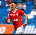 Vitória faz proposta por meio-campista português imagem
