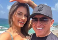 Amado Batista rebate críticas após casar com mulher 50 anos mais jovem imagem