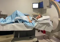 Aos 19 anos, influenciadora famosa morre de câncer cerebral imagem