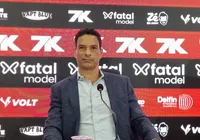Apresentado no Vitória, Gustavo Vieira destaca trabalho silencioso além do mercado