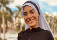 Quem é a Irmã Eva? Freira ex-modelo viraliza nas redes sociais imagem