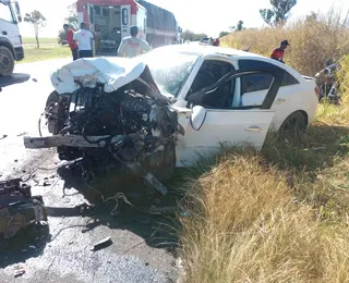 Acidentes deixam cinco mortos e três feridos em rodovias da Bahia
