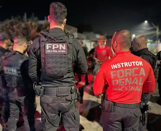 Agentes da Força Nacional Penal desembarcam na Bahia