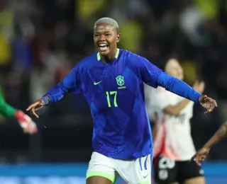 Brasil vira sobre o Japão e vence com golaço de estreante