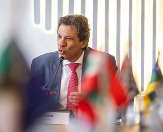 Haddad diz que “não há alternativa” ao aumento do IOF