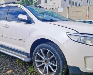 Leilão do Detran-BA tem Ford Edge com lance a partir de R$ 7 mil