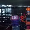 Barco afunda com 65 pessoas na Indonésia - Imagem