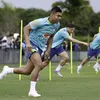 Brasil perde terreno no futebol moderno por não formar meio-campistas - Imagem