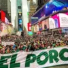 Torcida do Palmeiras faz festa gigante bancada por vaquinha no Mundial - Imagem