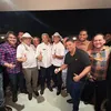Um dia após receber oposição, prefeito surpreende e acena a Jerônimo - Imagem