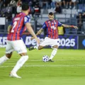 Após desconfiança, Willian José vira peça-chave no ataque do Bahia imagem