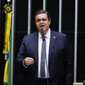 Câmara ouve ministro da Previdência sobre descontos indevidos no INSS imagem