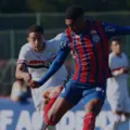 Com um gol contra de cada lado, Bahia perde para o São Paulo no Sub-20 imagem