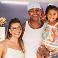Filha de Léo Santana ganha autorização judicial para campanha imagem