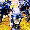 Homem compra motocicleta com sacas de limão e vai parar na polícia imagem