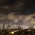 Israel afirma ter atrasado o desenvolvimento da bomba atômica pelo Irã imagem