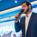 Lula se reúne com presidente do União Brasil após derrota no Congresso imagem