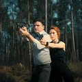 Minissérie com 6 episódios na Netflix envolve crimes e traumas familiares imagem