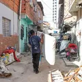 Moradores são coagidos pelo PCC a pagar até R$ 100 mil para deixar favela imagem