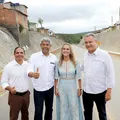 Obras de educação e infraestrutura são entregues em Jaguaquara imagem