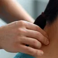 Quiropraxista estala errado pescoço e quase mata paciente; entenda caso imagem
