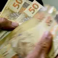 Rendimento médio dos brasileiros é o maior já registrado no país imagem