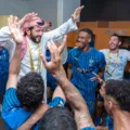 Vídeo: jogadores do Al Hilal vão à loucura com anúncio de prêmio imagem